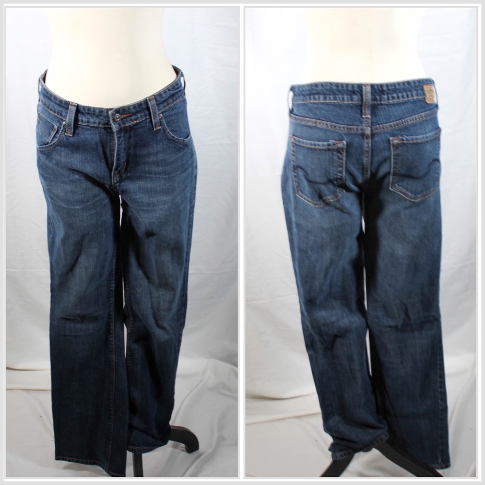 Vintage Y2K Levi’s Strauss Classic Blue Low Rise Bootcut